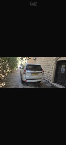טויוטה לנד קרוזר