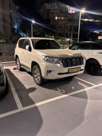מודעת רכב טויוטה לנד קרוזר