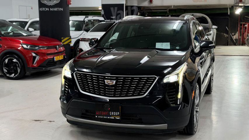 מודעת רכב קאדילק XT4