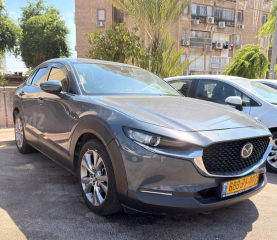 מאזדה CX-30