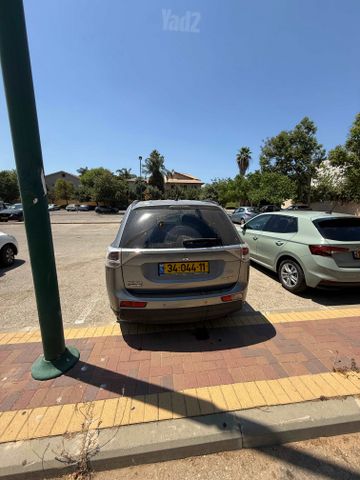 מודעת רכב מיצובישי אאוטלנדר