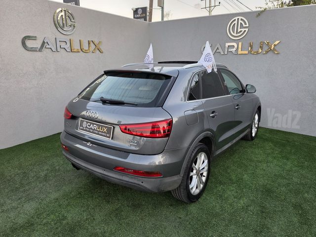אאודי Q3