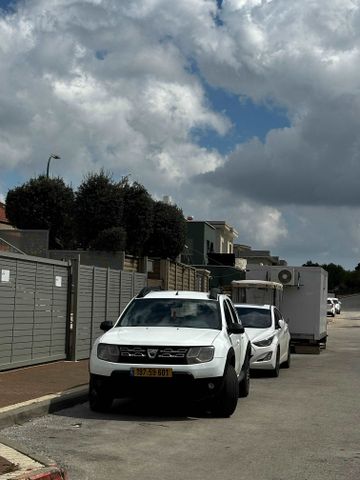 מודעת רכב דאצ'יה דאסטר
