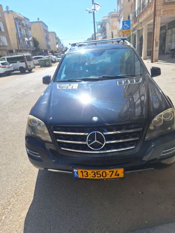 מודעת רכב מרצדס-בנץ ML