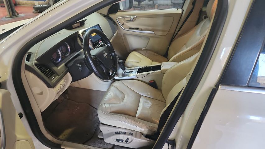 וולוו XC60