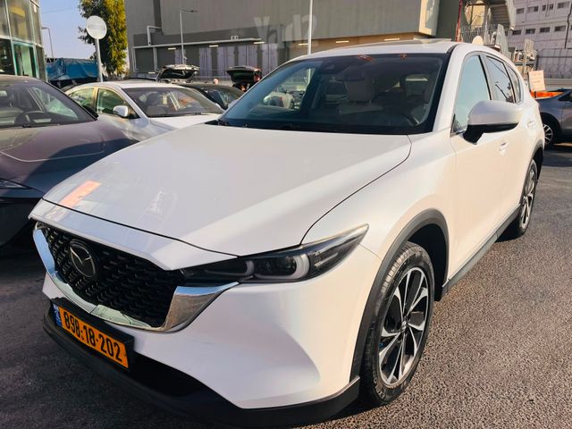 מודעת רכב מאזדה CX-5