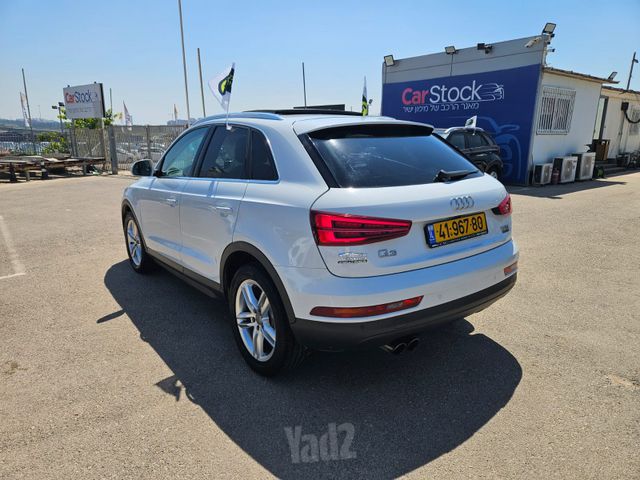 אאודי Q3