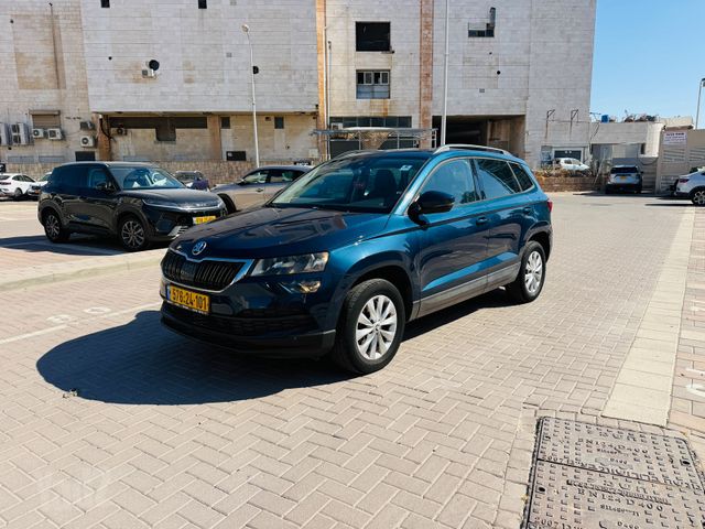 מודעת רכב סקודה קארוק