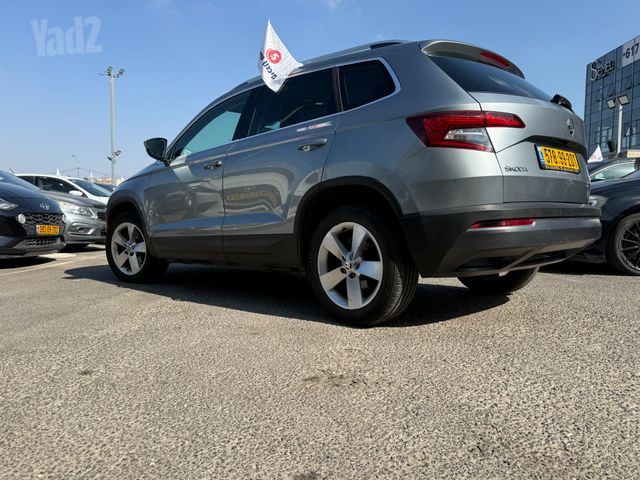 סקודה קארוק