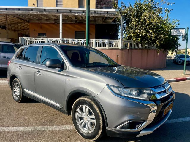 מודעת רכב מיצובישי אאוטלנדר