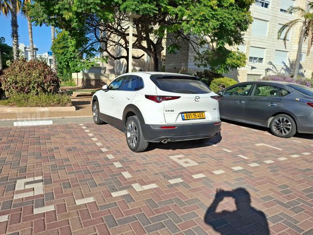 מאזדה CX-30