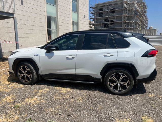 טויוטה RAV4