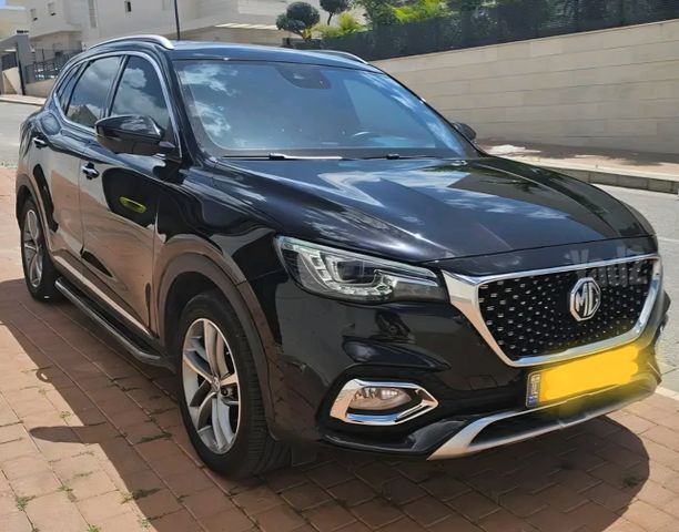 מודעת רכב אם ג'י EHS PHEV