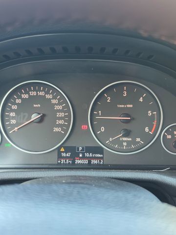 ב מ וו X3