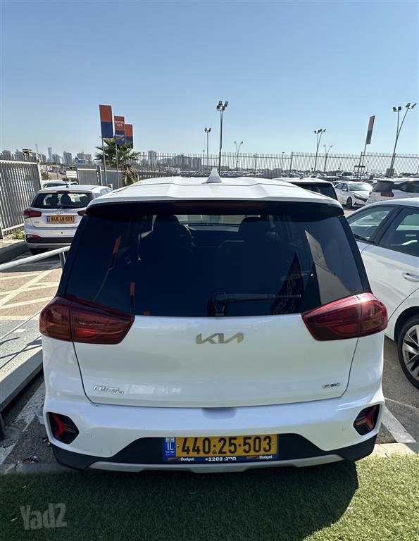 קיה נירו פלוס
