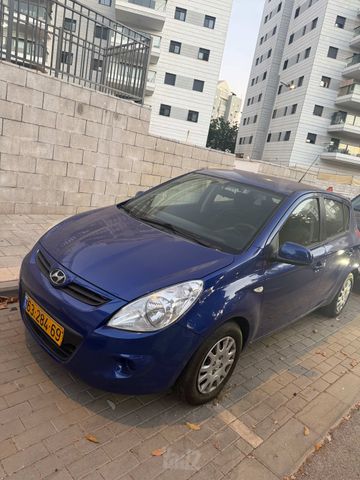 יונדאי i20