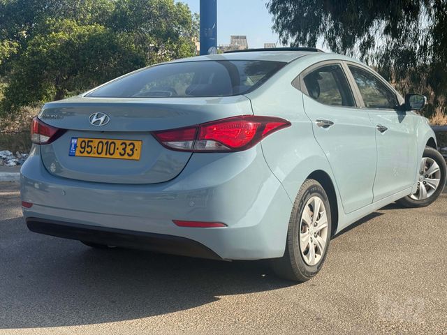יונדאי I35