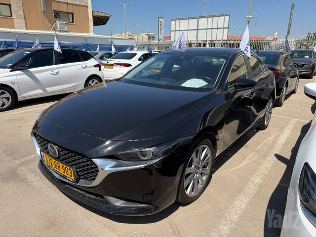 3 4X2 Spirit אוט׳ סדאן 4 דל 2.0 (165 כ״ס) [2019-2026]