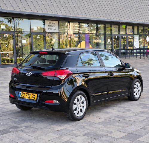 יונדאי i20
