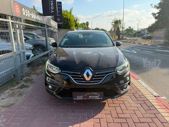 רנו מגאן