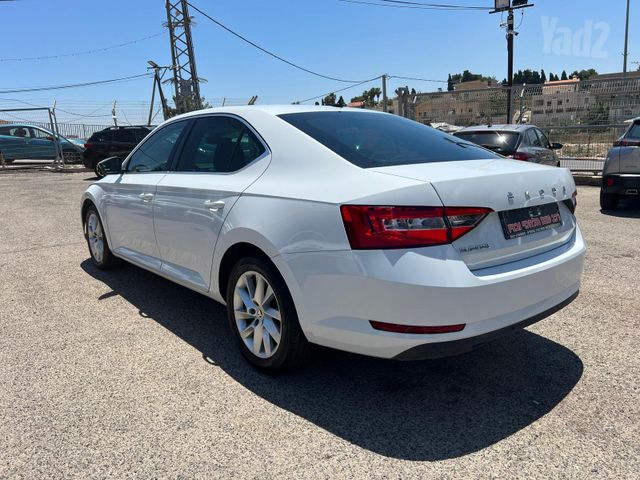סקודה סופרב
