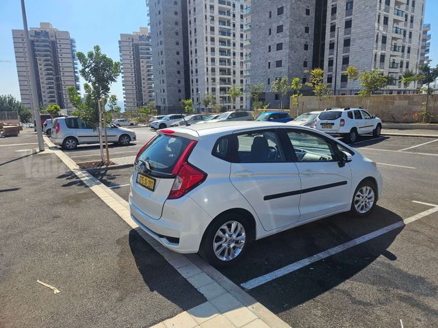 הונדה ג'אז 