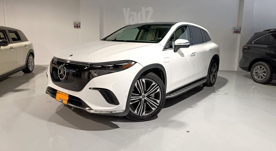 מודעת רכב מרצדס-בנץ EQS SUV