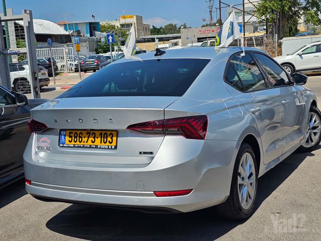 סקודה אוקטביה
