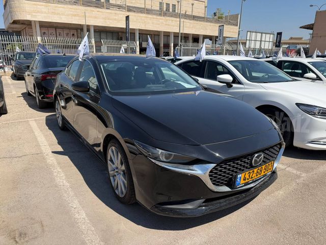 מאזדה 3