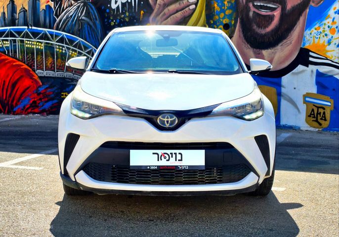 טויוטה C-HR