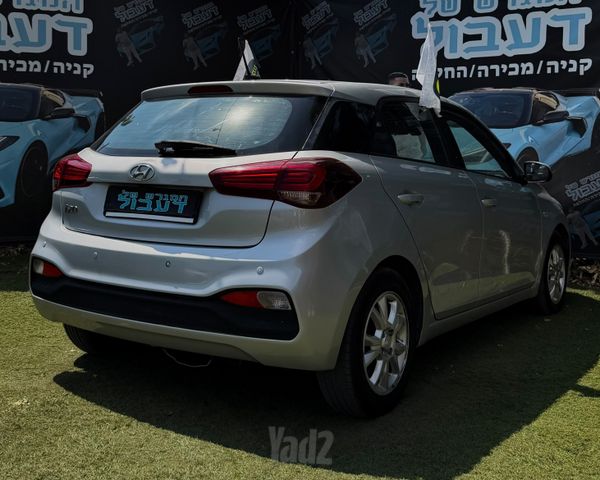 יונדאי i20
