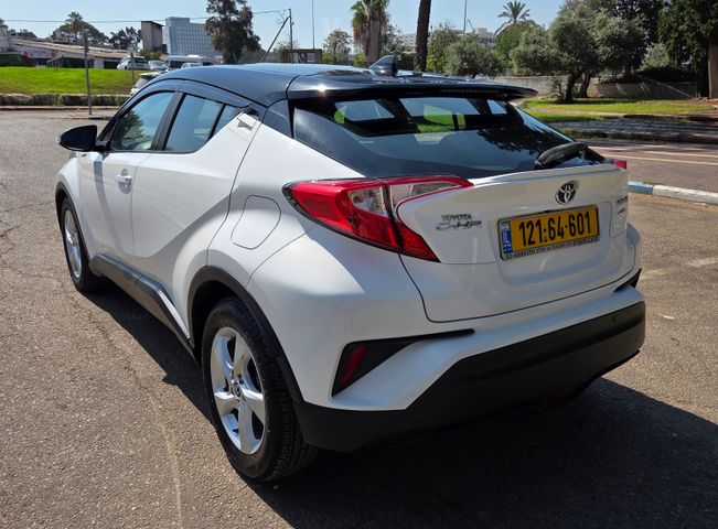 טויוטה C-HR