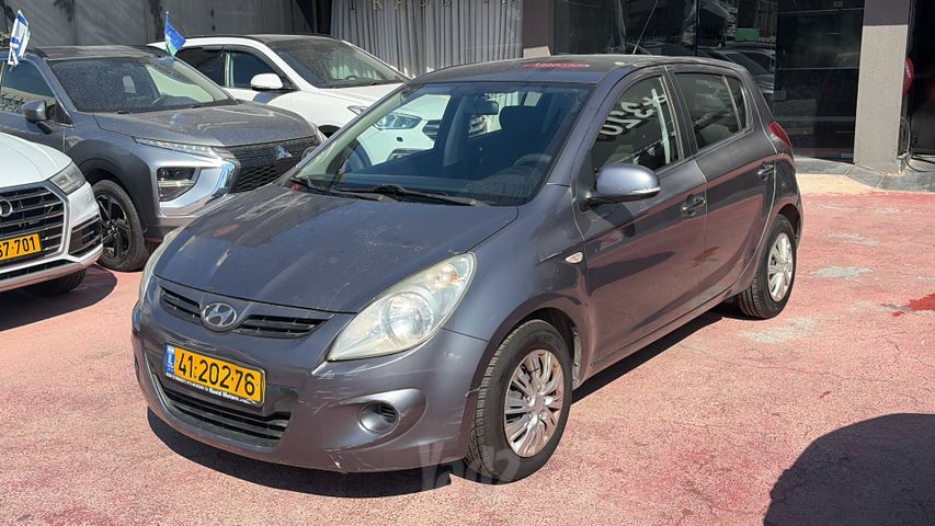 מודעת רכב יונדאי i20