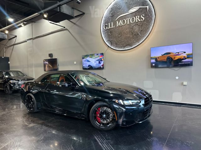 ב מ וו M4