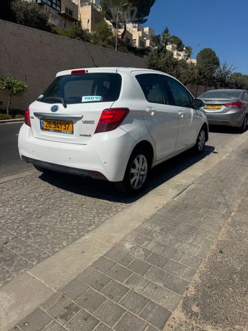 מודעת רכב טויוטה יאריס