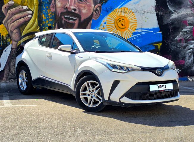 מודעת רכב טויוטה C-HR 1