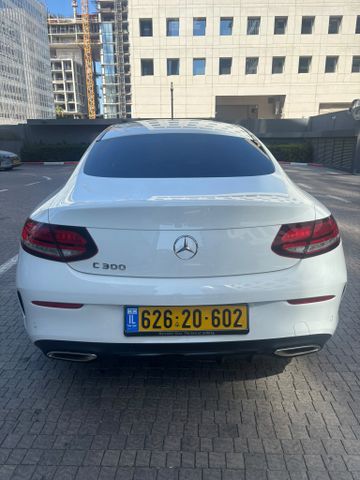 מרצדס-בנץ C-class