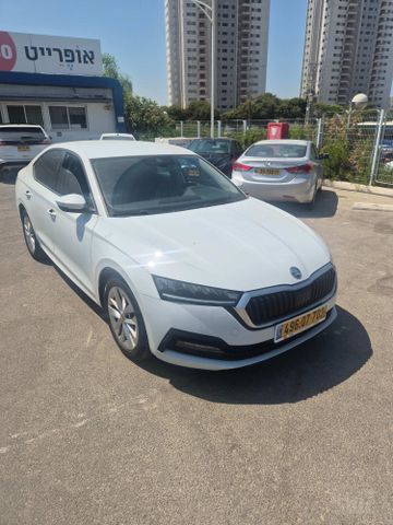 סקודה אוקטביה