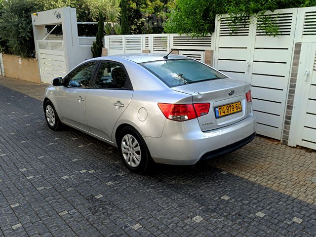 מודעת רכב קיה פורטה 2