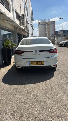 רנו מגאן