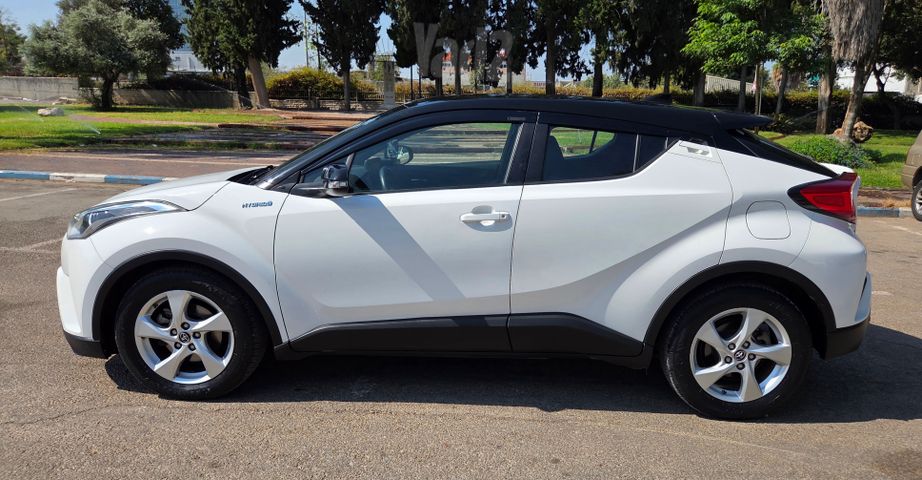 טויוטה C-HR