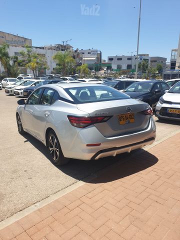 ניסאן סנטרה
