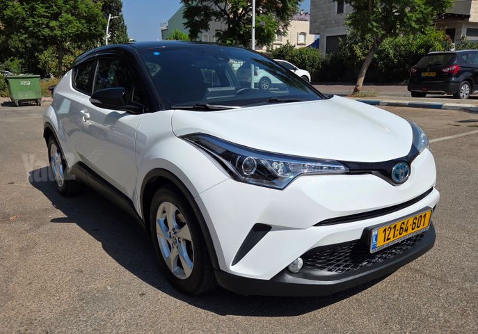 טויוטה C-HR