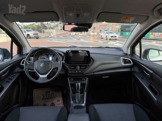 סוזוקי S-Cross