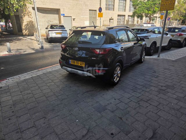 קיה סטוניק