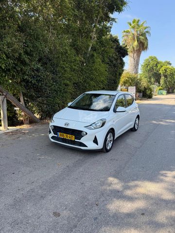 יונדאי i10