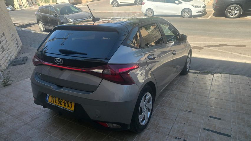 יונדאי i20