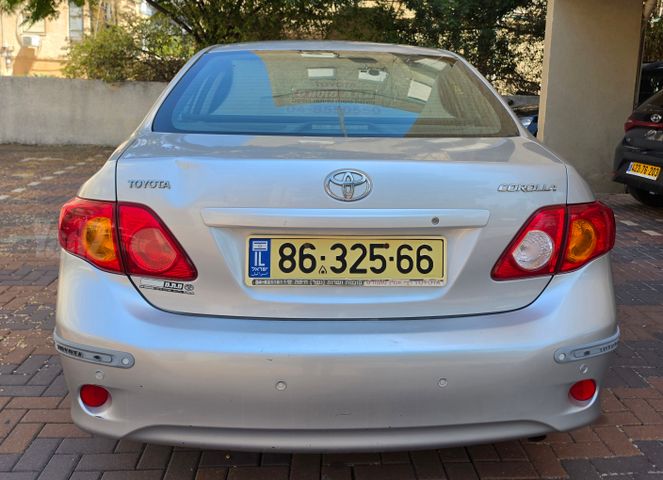 טויוטה קורולה