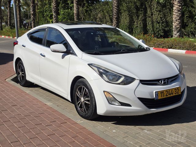 יונדאי I35