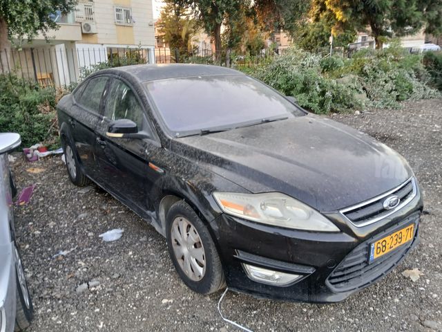 מודעת רכב פורד מונדאו 1
